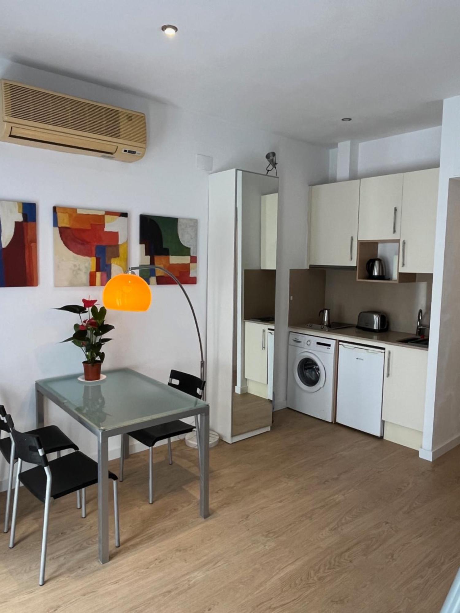 Studio By Sants Market Барселона Экстерьер фото